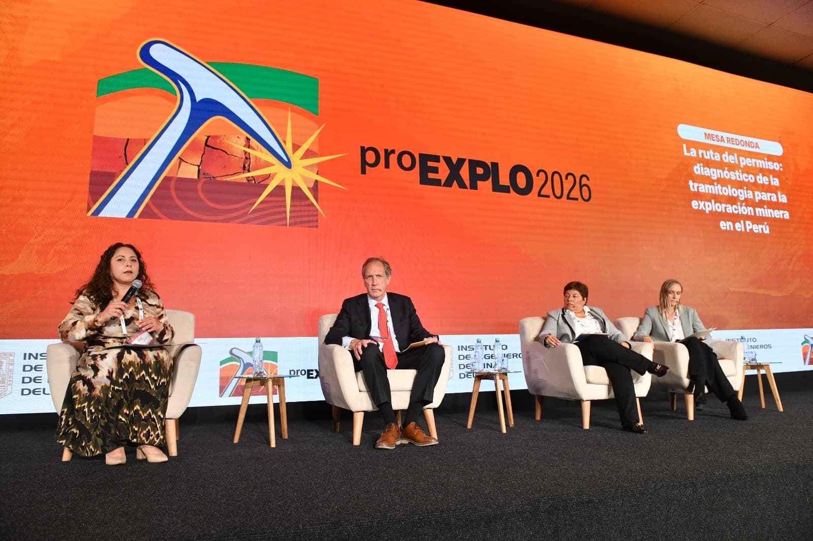 proEXPLO 2026: Perú tarda hasta dos años en habilitar perforaciones, lo que en Chile toma semanas 